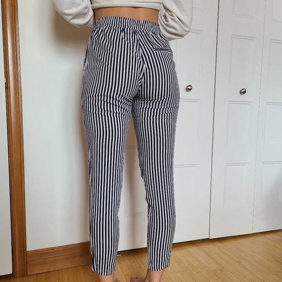 Comfy pants, white and navy blue, US XS - Picture 3 of 6